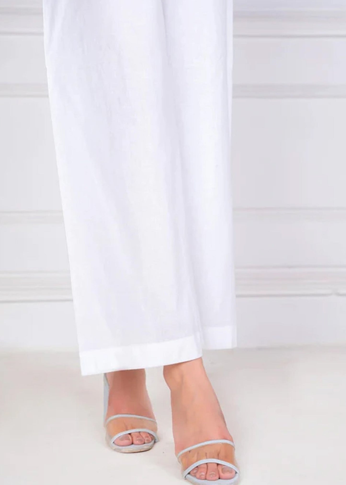 B.0124 white