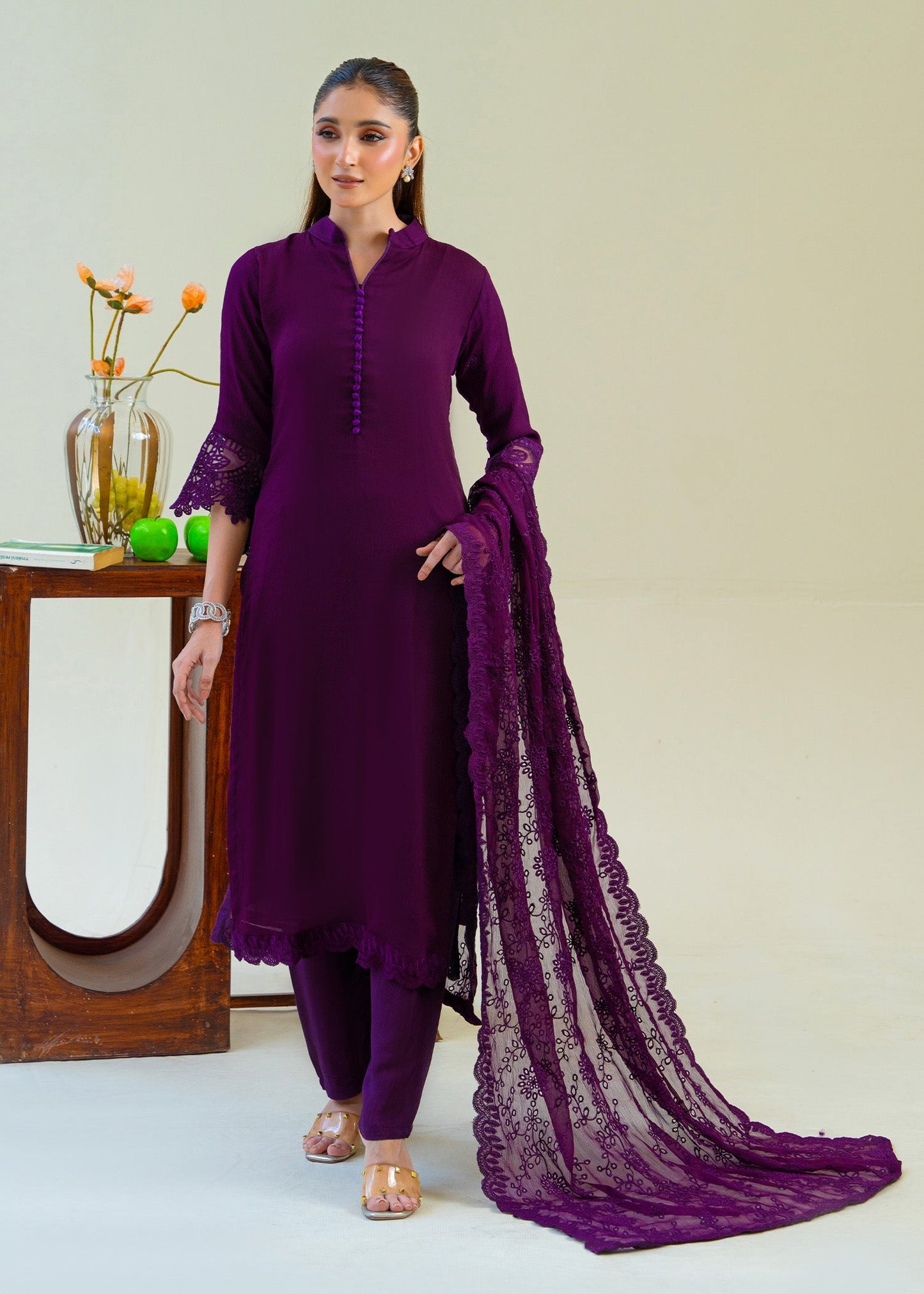 MEHNAAZ
