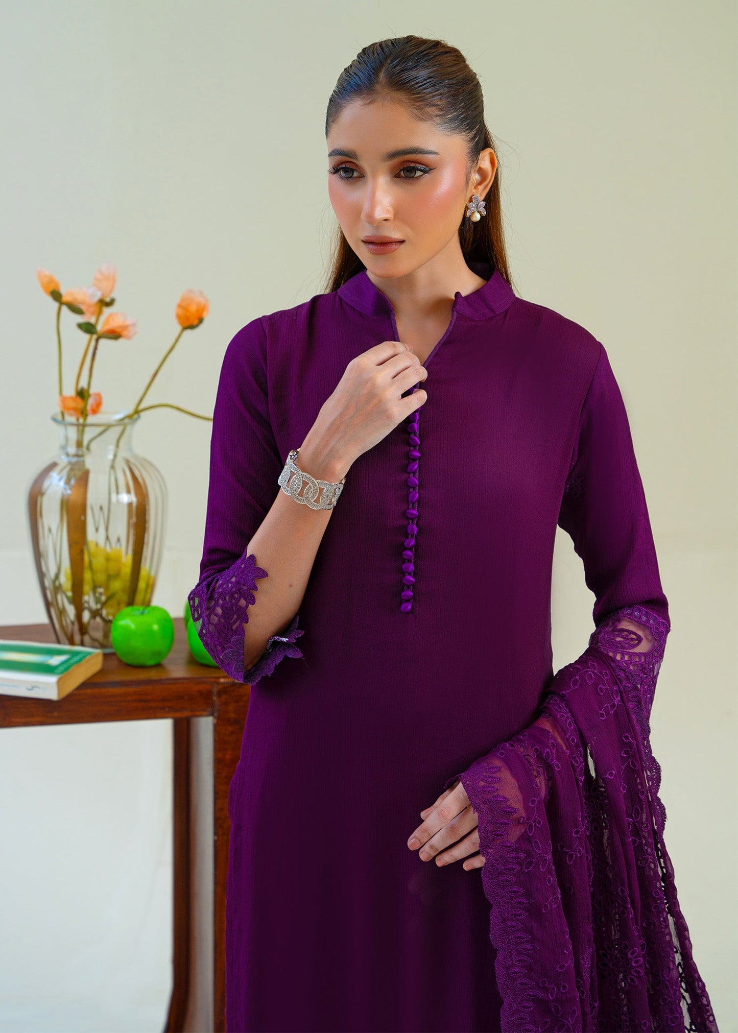 MEHNAAZ