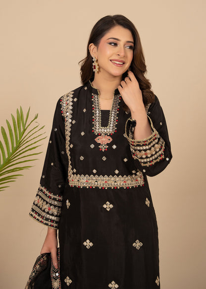 Sifana Black
