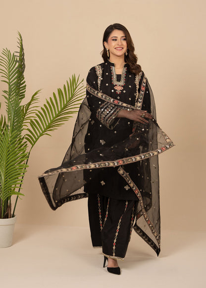 Sifana Black